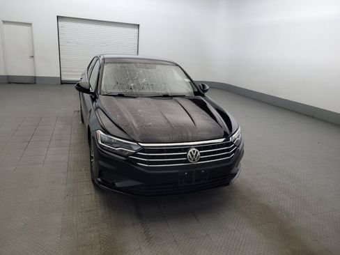 Used 2019 Volkswagen Jetta SE FWD image 14