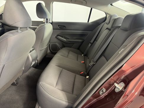 Used 2023 Nissan Altima 2.5 SV image 11