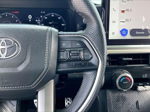 Used 2025 Toyota Tacoma TRD Sport RWD image 25