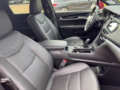 Used 2024 Cadillac XT5 Premium Luxury AWD/4WD image 15