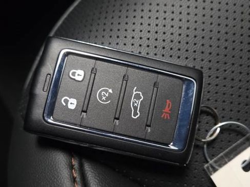 New 2026 Jeep Cherokee Limited image 21