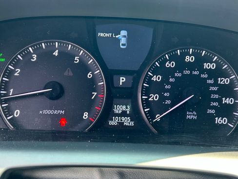 Used 2010 Lexus LS 460 AWD image 17