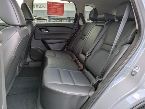 Certified 2026 Nissan Rogue SV w/ SV Premium Package FWD image 15