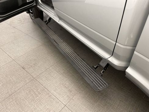 New 2026 RAM 3500 Laramie AWD/4WD image 14