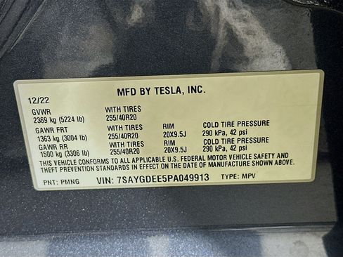 Used 2023 Tesla Model Y Long Range AWD/4WD image 12