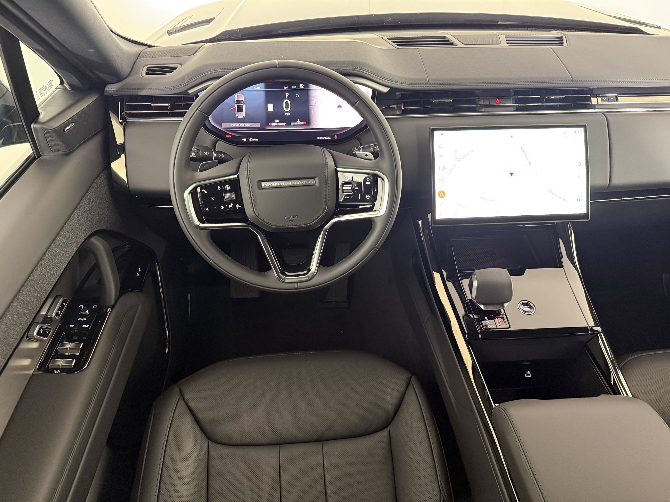 New 2027 Land Rover Range Rover Sport SE AWD/4WD image 27