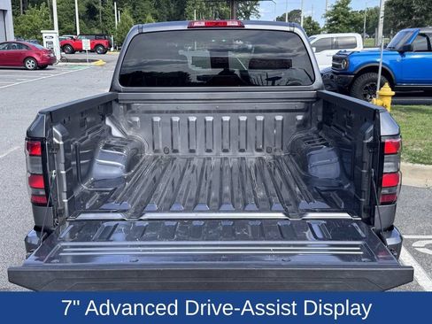 Used 2023 Nissan Frontier SV w/ Tow Package AWD/4WD image 9
