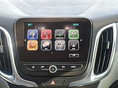 Used 2018 Chevrolet Equinox LT w/ Sun & Infotainment Package FWD image 14