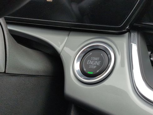 New 2026 Chevrolet Trax LT w/ Driver Confidence Package FWD image 17