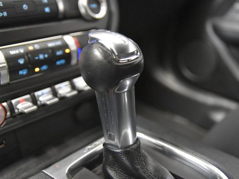 Used 2021 Ford Mustang Coupe w/ Equipment Group 101A RWD image 27