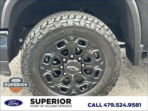 Used 2024 Chevrolet Silverado 3500 High Country w/ Technology Package image 18