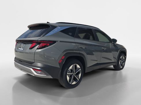 New 2026 Hyundai Tucson SEL FWD image 3