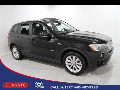 Used 2017 BMW X3 xDrive28i image 1