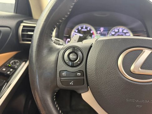 Used 2016 Lexus IS 200t RWD image 38