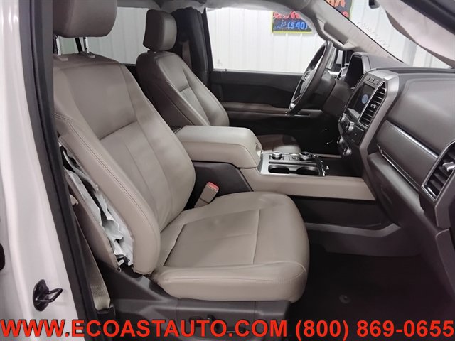 Used 2020 Ford Expedition XLT w/ Equipment Group 202A AWD/4WD image 15