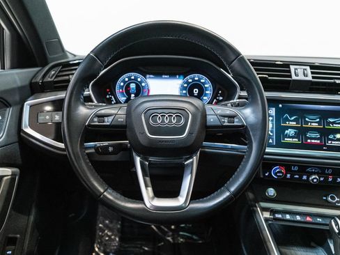 Used 2019 Audi Q3 2.0T Premium Plus w/ Premium Plus Package AWD/4WD image 16