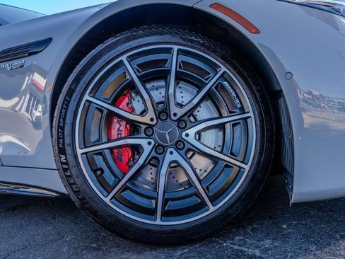 Used 2022 Mercedes-Benz SL 55 AMG 4MATIC image 34