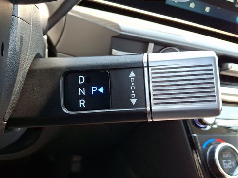 New 2025 Hyundai Santa Fe SEL image 13