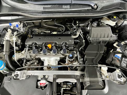 Used 2017 Honda HR-V LX image 31