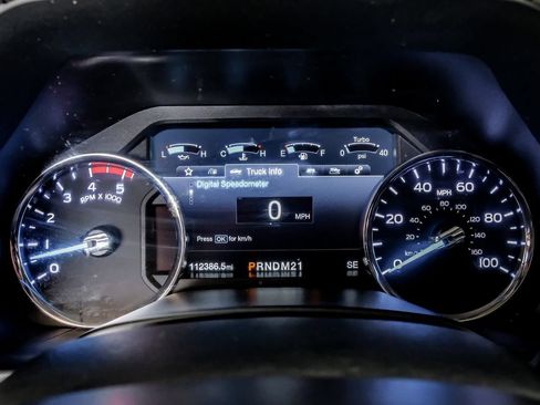Used 2019 Ford F250 Lariat w/ Lariat Ultimate Package AWD/4WD image 18