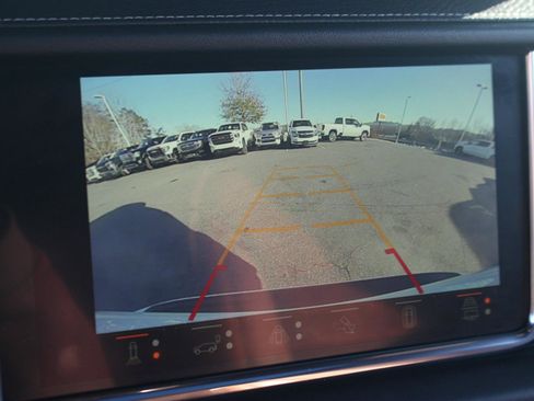 Used 2023 GMC Yukon XL Denali Ultimate image 25