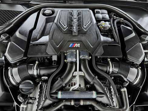 Used 2023 BMW M8 Competition w/ M Carbon Exterior Package AWD/4WD image 37