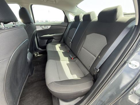 Used 2024 Kia Forte LXS FWD image 12