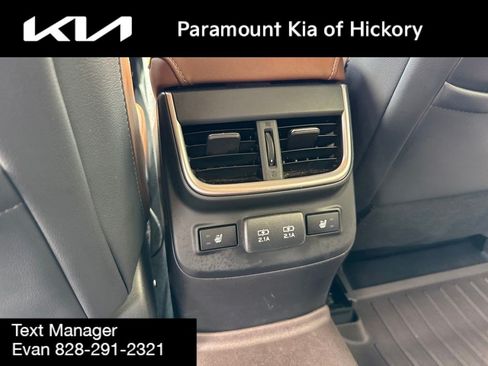 Used 2022 Subaru Outback Touring XT AWD/4WD image 16
