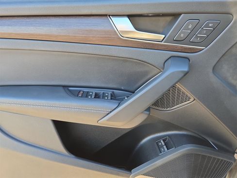 Certified 2023 Audi Q5 e Premium Plus w/ Premium Plus Package image 15