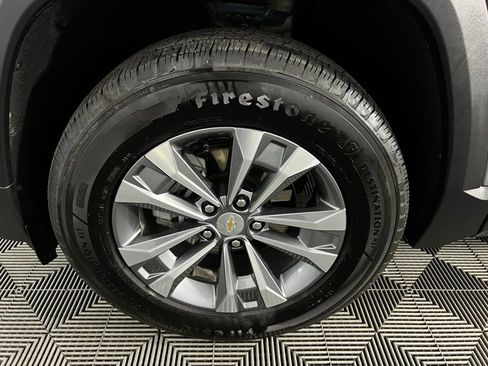 Used 2025 Chevrolet Equinox LT image 11