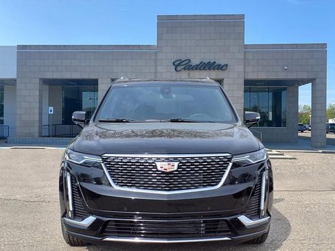 New 2025 Cadillac XT6 Premium Luxury w/ Technology Package image 2