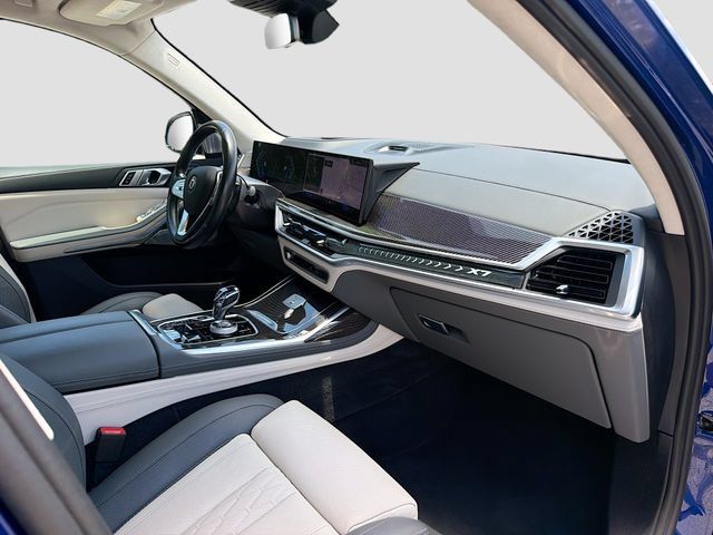 Used 2024 BMW ALPINA XB7 AWD/4WD image 13