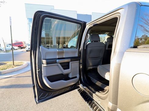 Used 2018 Ford F150 XLT w/ Equipment Group 302A Luxury image 41