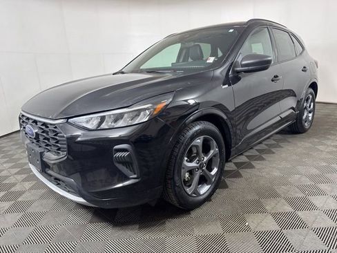 Used 2023 Ford Escape ST-Line w/ Tech Pack #1 image 8