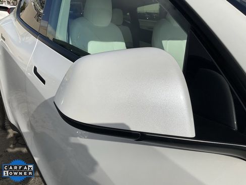 Used 2021 Tesla Model Y Long Range image 81