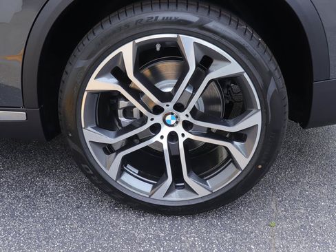 New 2026 BMW X5 sDrive40i w/ Climate Comfort Package RWD image 43