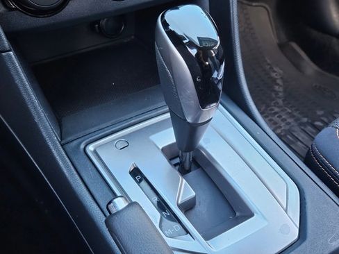 Used 2019 Subaru Crosstrek 2.0i Premium w/ Popular Package #2 image 12