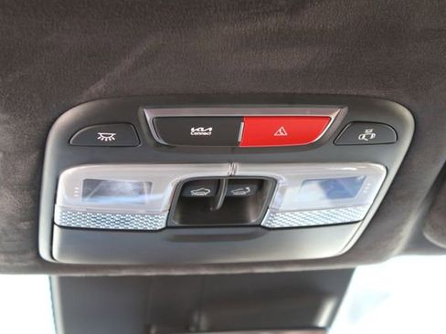 Used 2025 Kia Telluride SX Prestige X-Line image 18