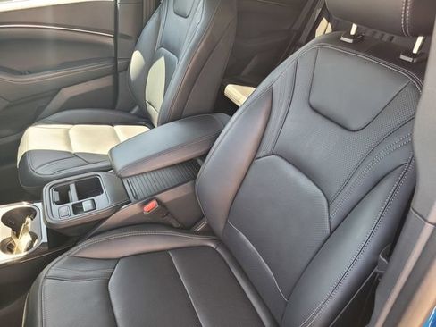 Certified 2025 Ford Mustang Mach-E Premium RWD image 11