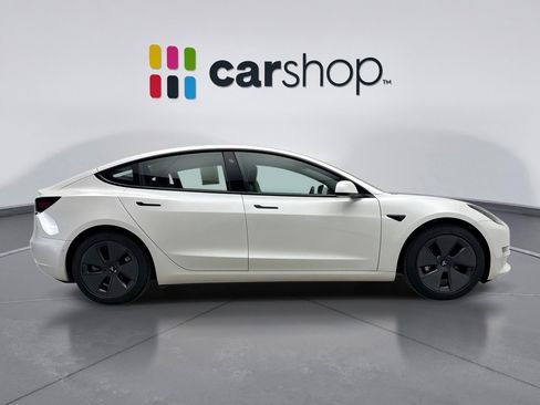 Used 2022 Tesla Model 3 image 6