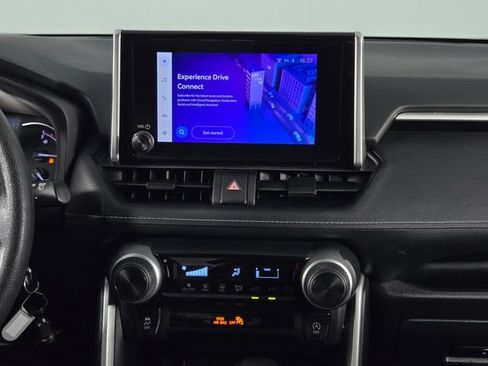 Used 2025 Toyota RAV4 LE FWD image 21