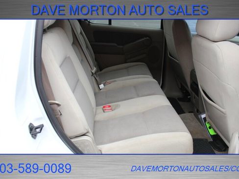 Used 2007 Ford Explorer XLT image 17