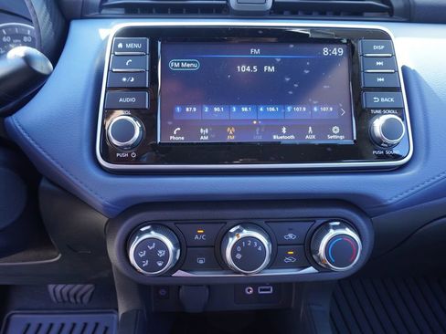 New 2025 Nissan Versa SV w/ Trunk Package image 19