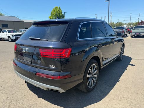 Used 2017 Audi Q7 3.0T Premium Plus AWD/4WD image 4