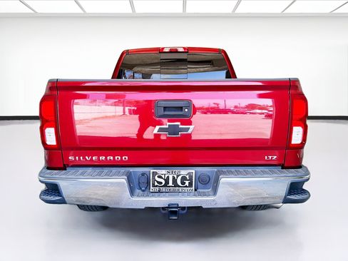 Used 2018 Chevrolet Silverado 1500 LTZ RWD image 5