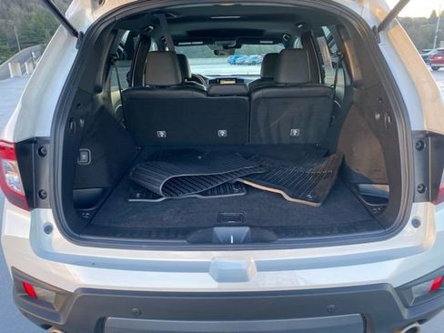 Used 2024 Honda Passport TrailSport image 13