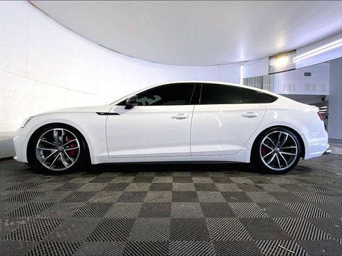 Used 2018 Audi S5 Prestige w/ S Sport Package image 2