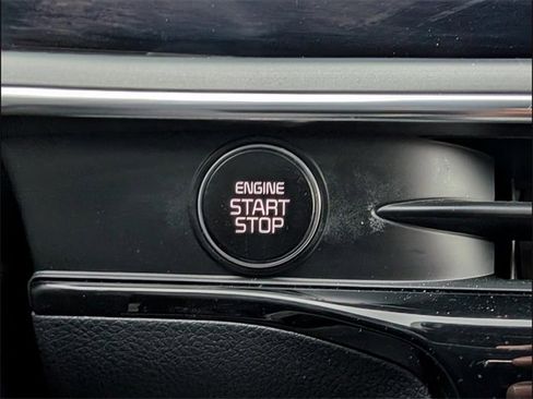 Certified 2025 Kia K5 GT-Line image 11