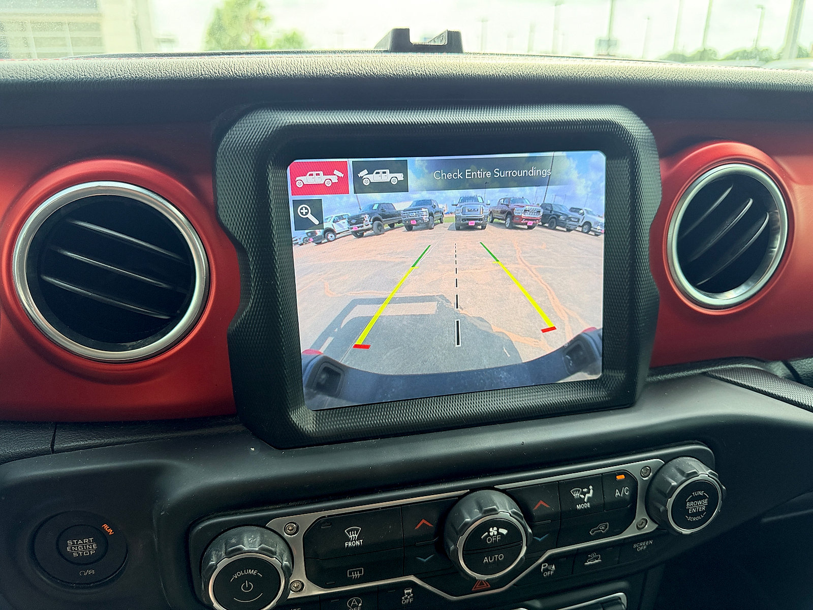 Used 2021 Jeep Gladiator Rubicon AWD/4WD image 24