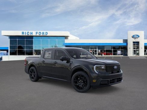 New 2026 Ford Maverick Lariat w/ Black Appearance Package AWD/4WD image 7